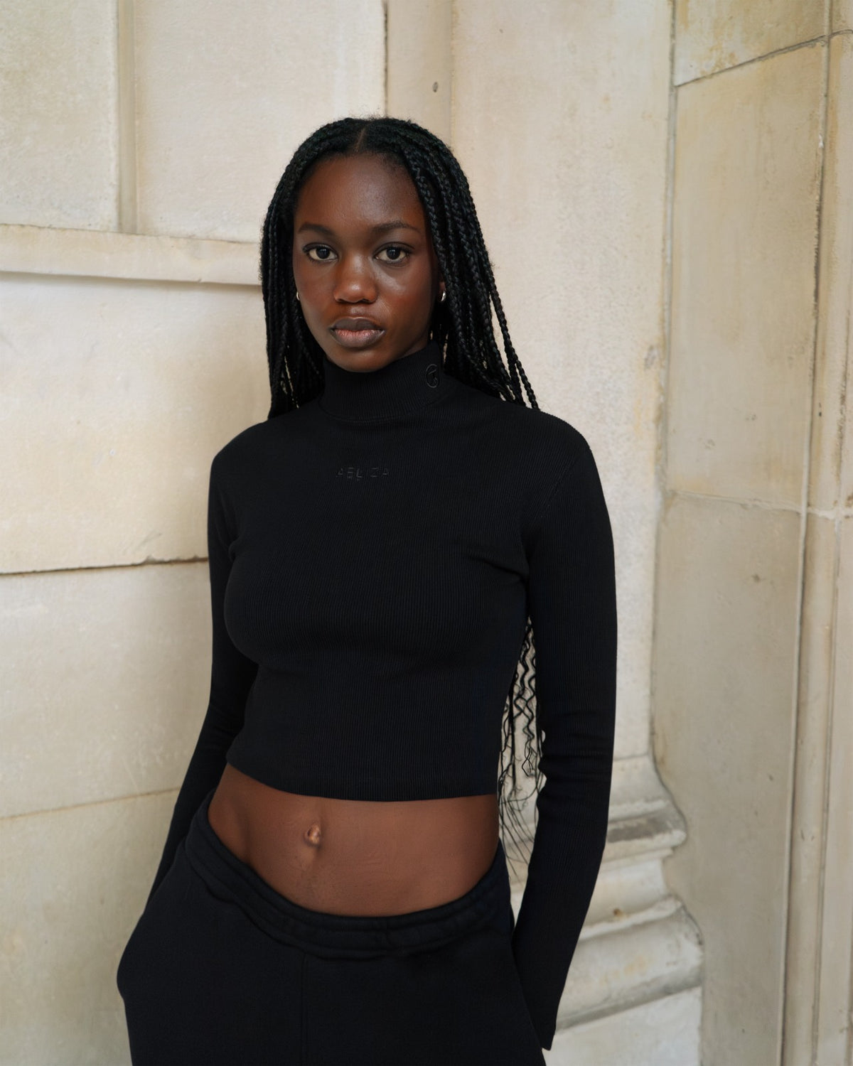 Womenswear Mockneck - Black
